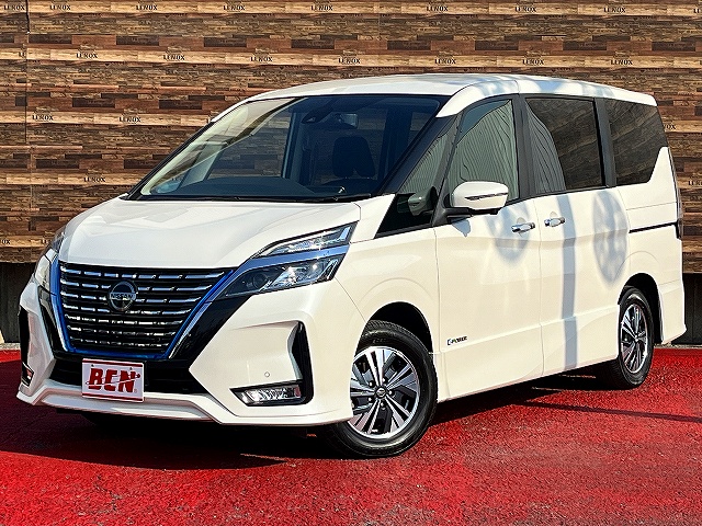 日産 セレナ