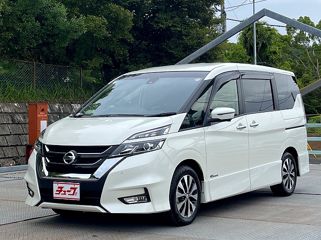 日産 セレナ