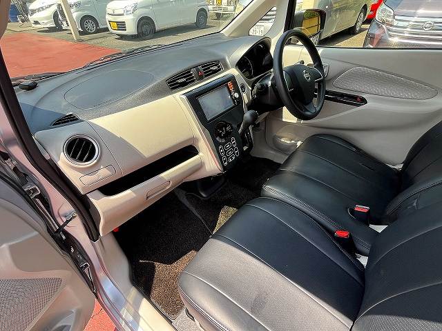 日産 デイズ