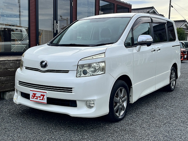 トヨタ ヴォクシー
