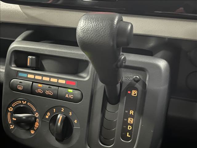 日産 モコ