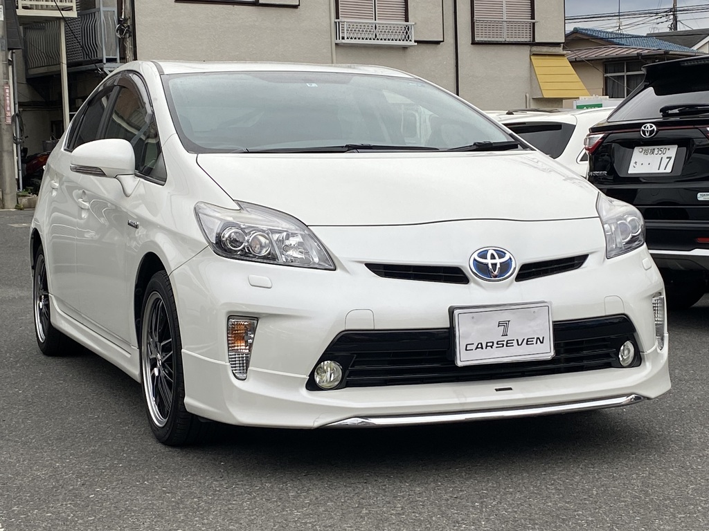 プリウス トヨタ Ｓ ツーリングセレクション☆エアロ☆鑑定済☆ 2014年式 67,800km 神奈川県