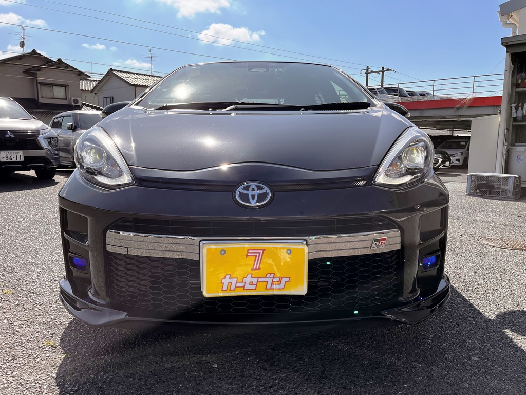 アクア トヨタ G GR スポーツ 2019年式 50,900km 福岡県 エポック社 車 カード GMC ③ カローラ