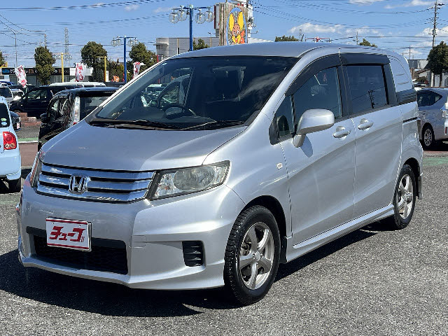 ホンダ フリードスパイク