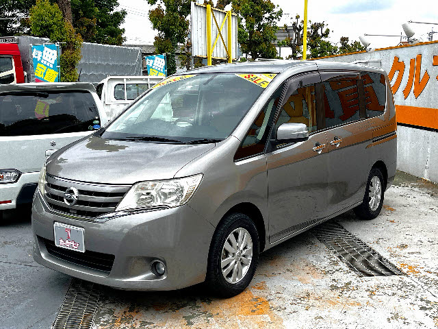 日産 セレナ