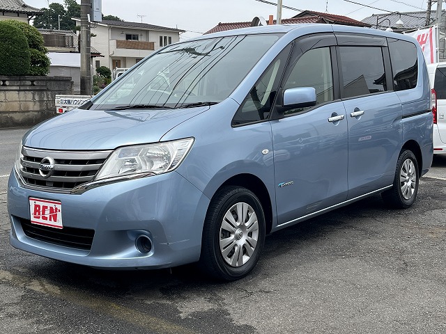 日産 セレナ