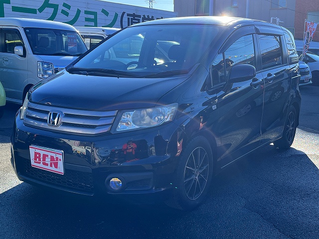 ホンダ フリードスパイク