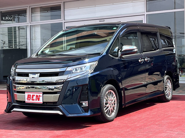 トヨタ ノア　ハイブリッド