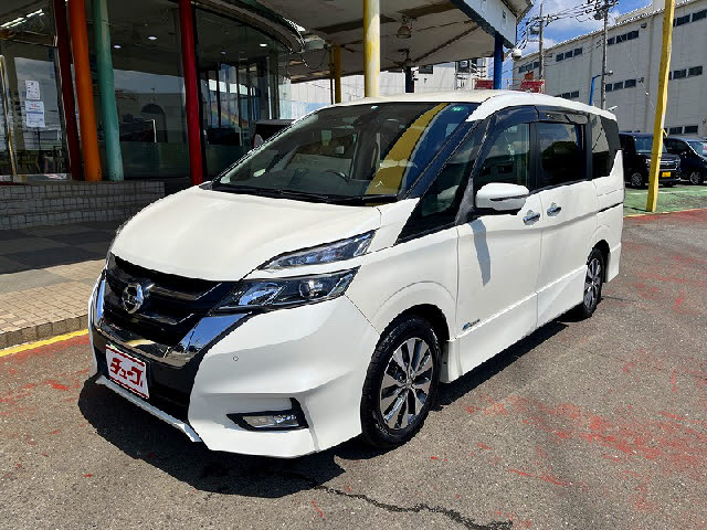 日産 セレナ