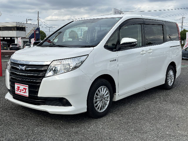 トヨタ ノア　ハイブリッド