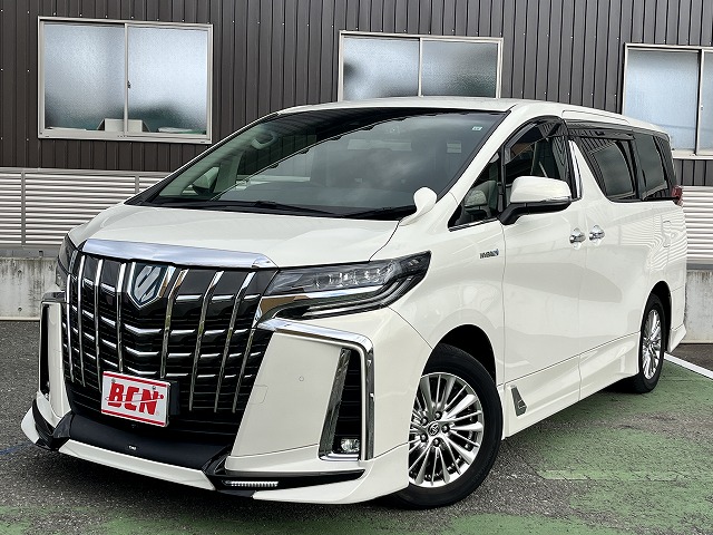 トヨタ アルファード　ハイブリッド