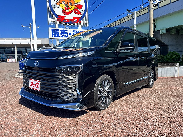 トヨタ ヴォクシー　ハイブリッド