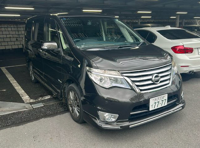 日産 セレナ