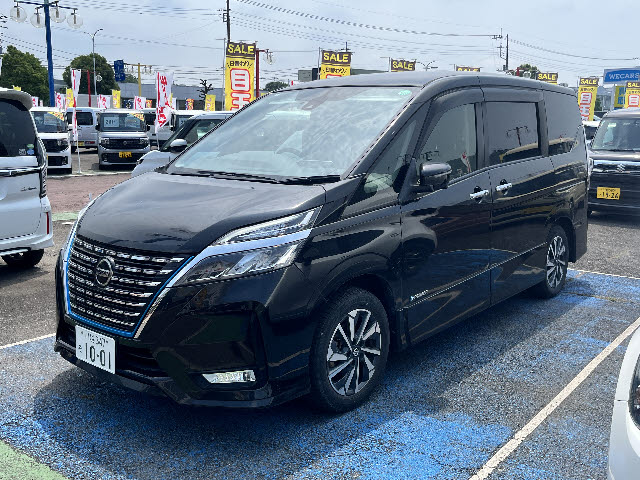 日産 セレナ