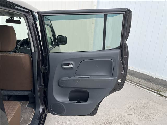 日産 モコ