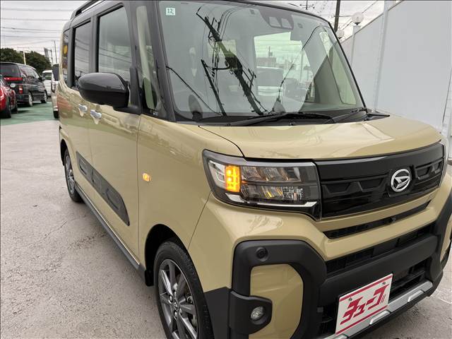ダイハツ タント　ファンクロス