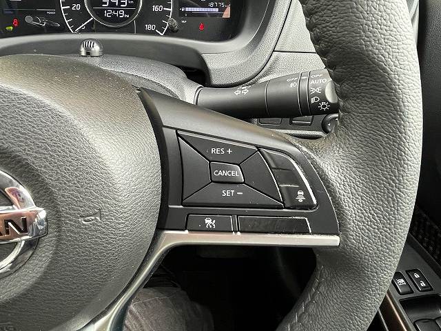 日産 ノート　ＨＢ