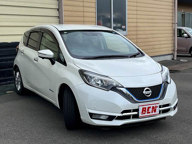 日産 ノート　ＨＢ