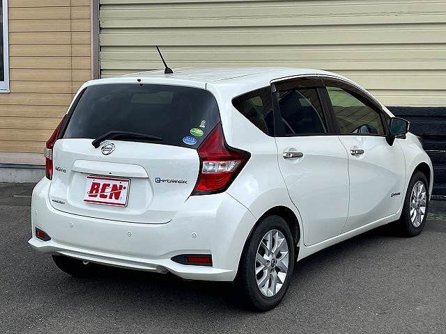 日産 ノート　ＨＢ