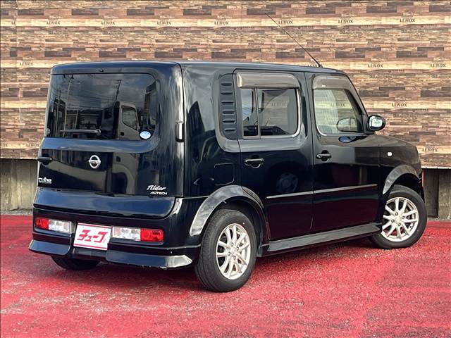 日産 キューブ
