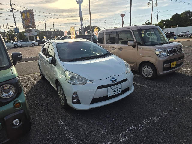 トヨタ アクア