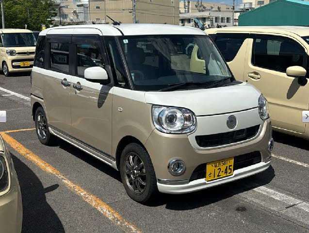 ダイハツ ムーヴ　キャンバス