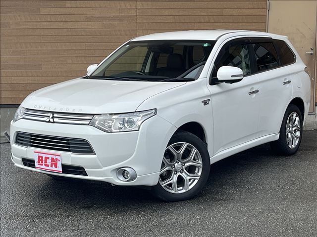三菱 アウトランダーＰＨＥＶ