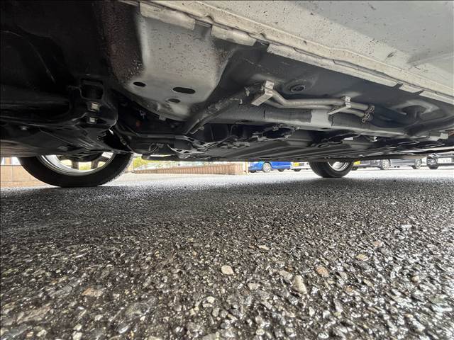 三菱 アウトランダーＰＨＥＶ