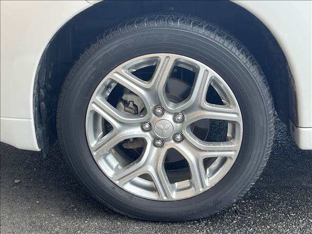 三菱 アウトランダーＰＨＥＶ