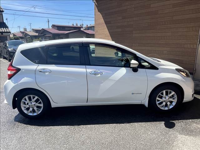 日産 ノート　ＨＢ