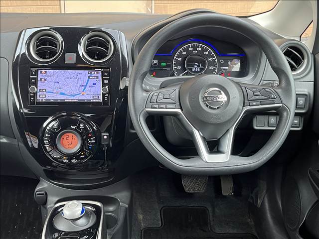 日産 ノート　ＨＢ