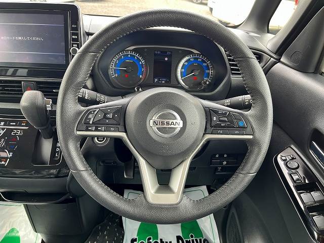 日産 ルークス