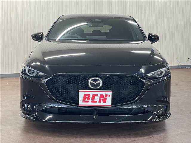 マツダ ＭＡＺＤＡ３　ファストバック