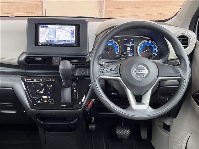 日産 デイズ