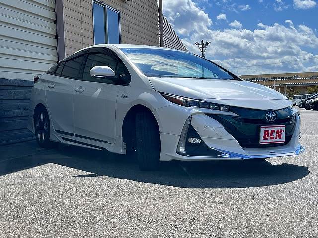 トヨタ プリウスＰＨＶ