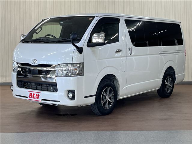 トヨタ ハイエースバン