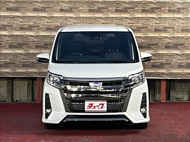 トヨタ ノア　ハイブリッド