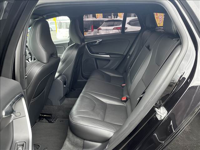ボルボ ボルボ　Ｖ６０　ＳＷ