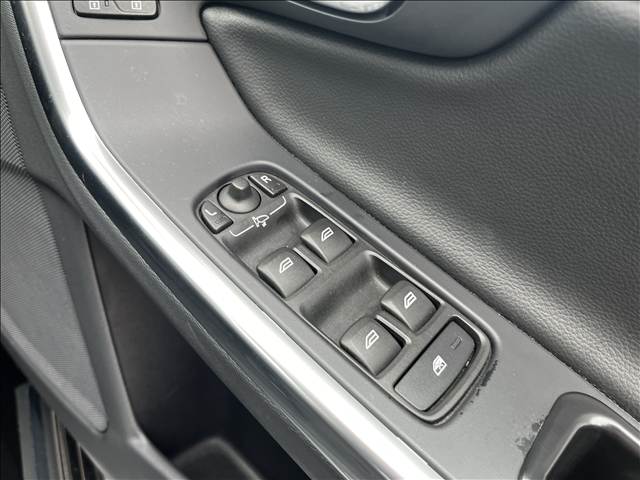 ボルボ ボルボ　Ｖ６０　ＳＷ