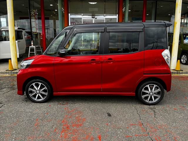 日産 デイズ　ルークス