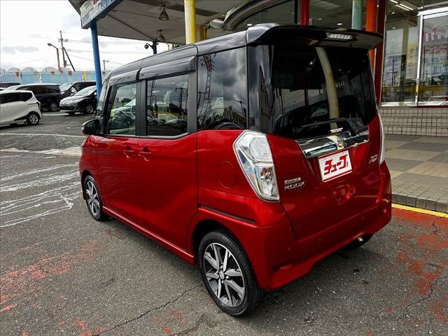 日産 デイズ　ルークス