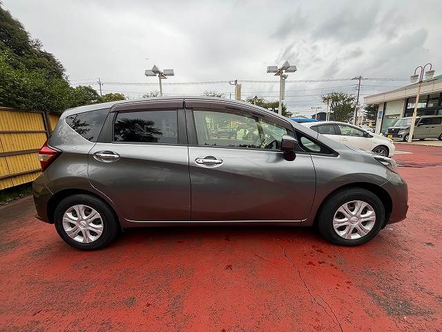 日産 ノート　ＨＢ