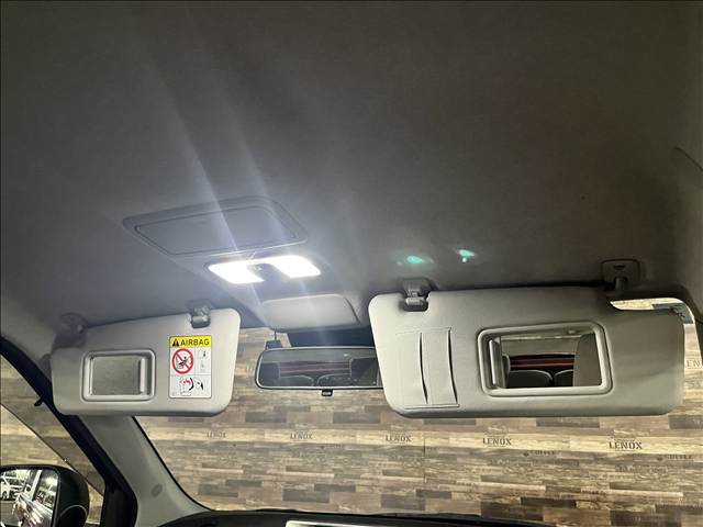 ダイハツ キャスト　スタイル