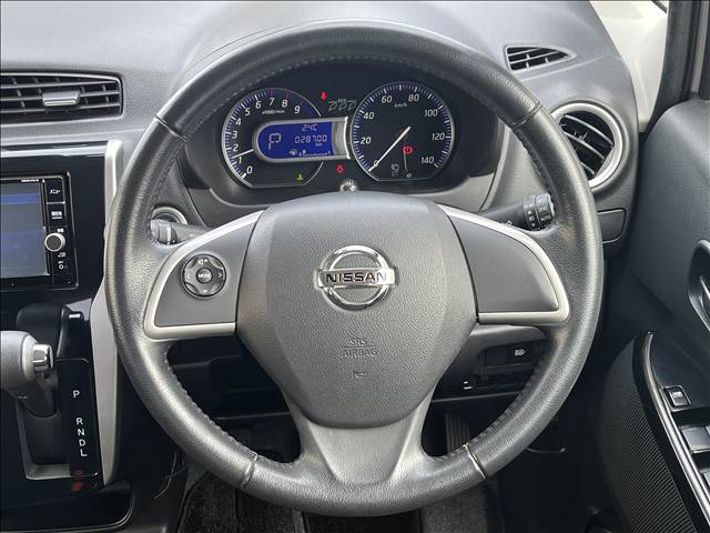 日産 デイズ