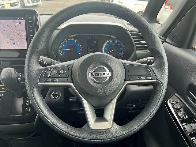日産 ルークス
