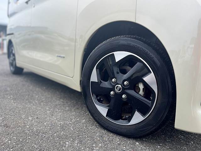日産 ルークス
