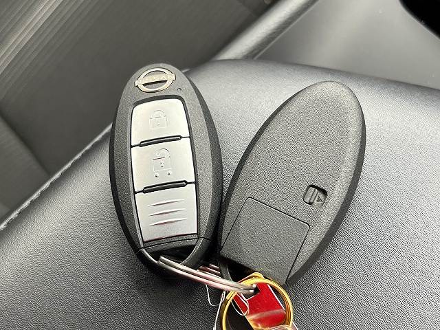 日産 ノート　ＨＢ