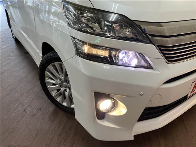 トヨタ ヴェルファイア