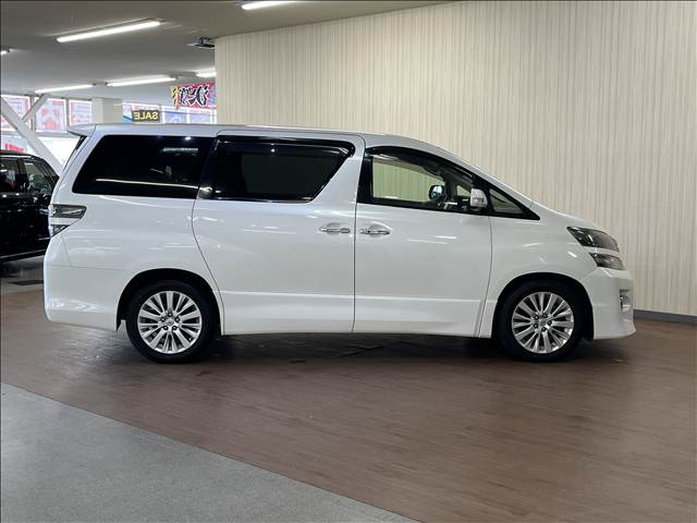 トヨタ ヴェルファイア