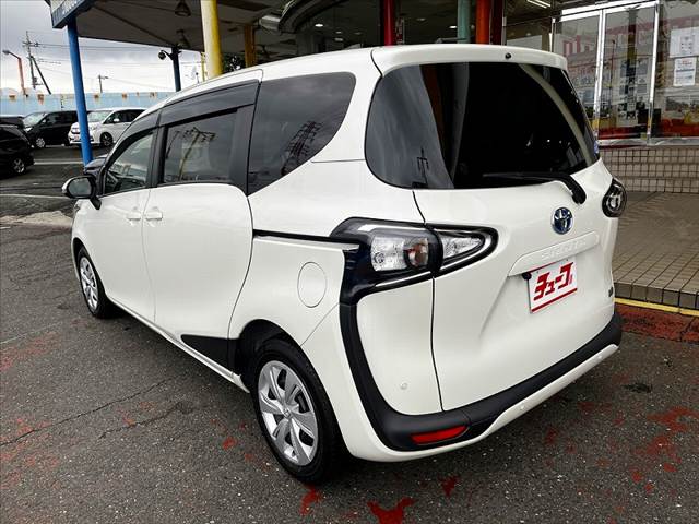 トヨタ シエンタ　ハイブリッド